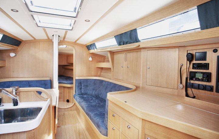 Linjett 34 Details