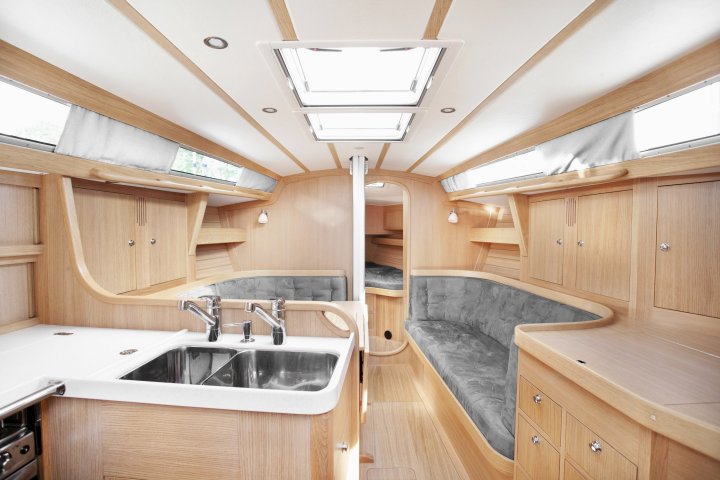 Linjett 34 Details