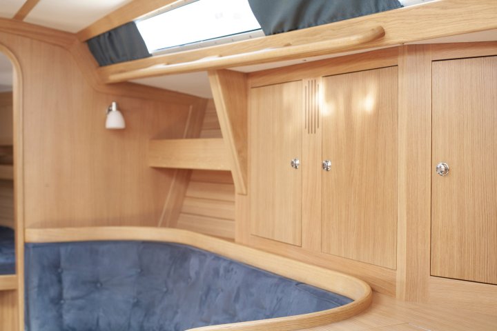 Linjett 34 Details
