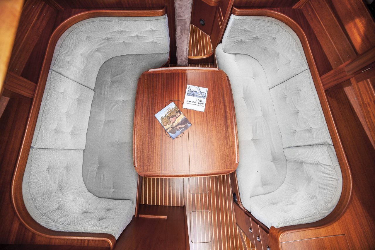 Linjett 34 Saloon Birdview