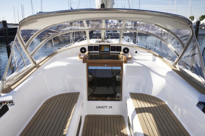 Linjett 39 Entrance