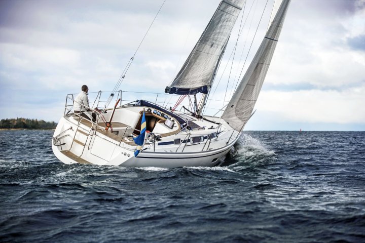 Linjett 34 Sailing